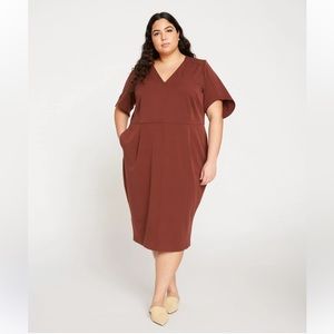 NWT Universal Standard Moira v-neck twill dress